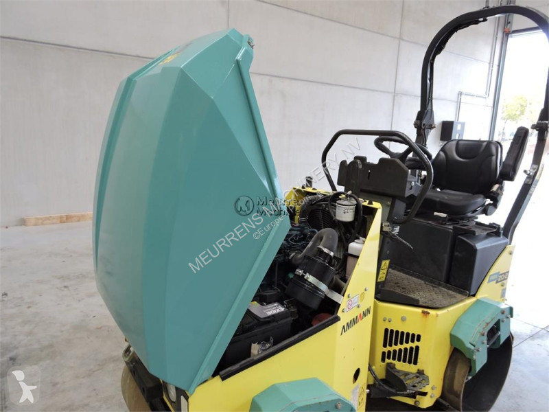 Ammann ARX20 compactor