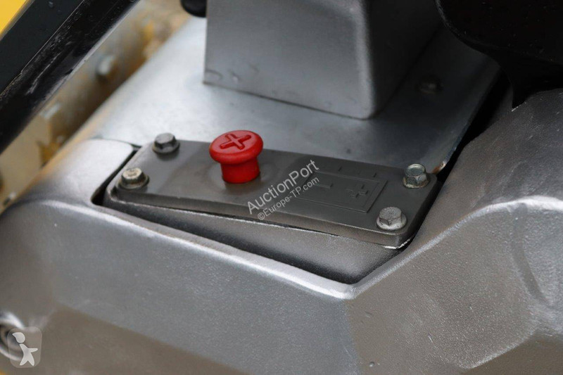 Walec Neuson DPU 6555