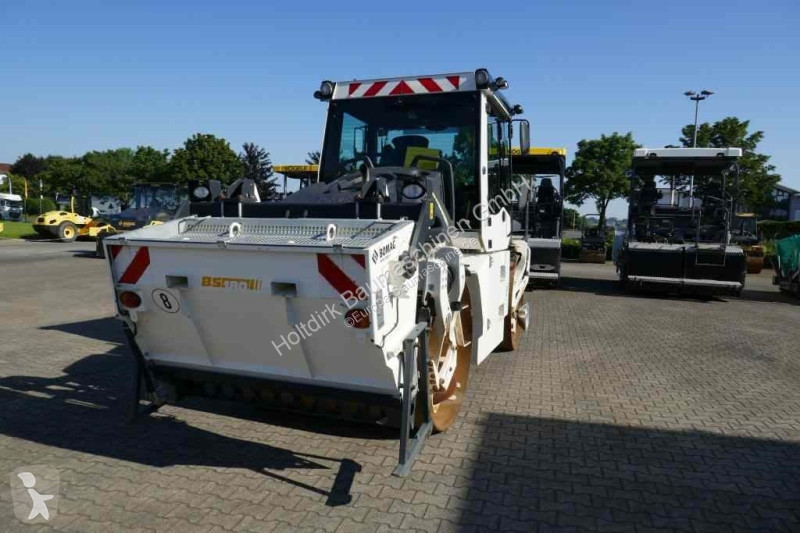 Compactador Bomag AP-4