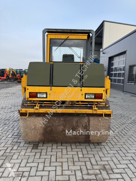 مدحلة Bomag
