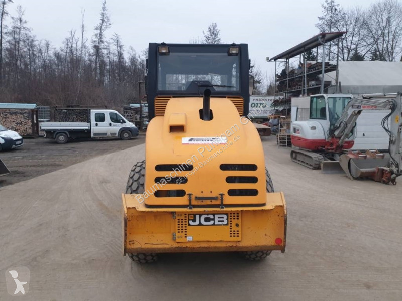 Jordstamper JCB VM 75 D