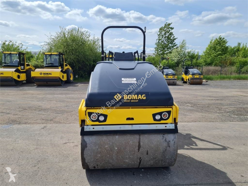 Compactador Bomag AD-5