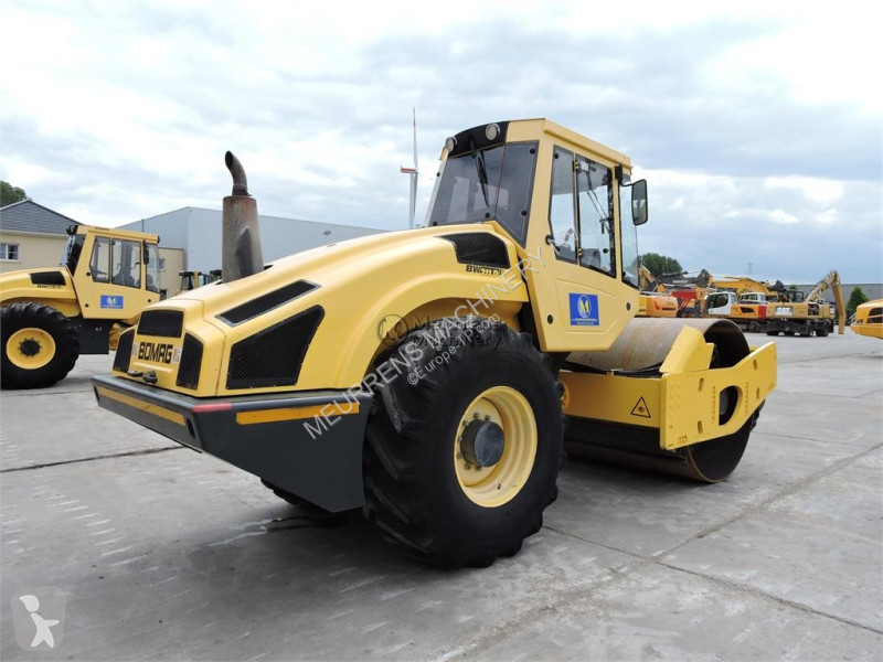 Compactor Bomag BW211D-4 GERMAN