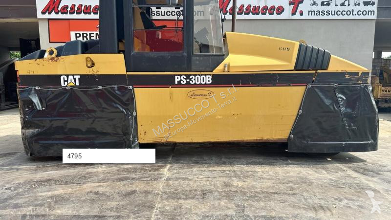Compactador Caterpillar PS-300B
