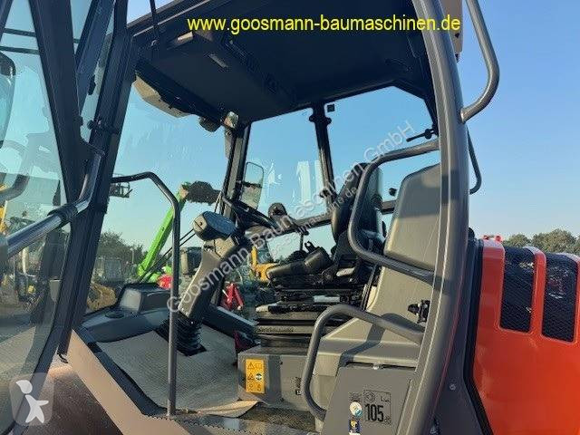 Jordstamper Hamm HC 70i