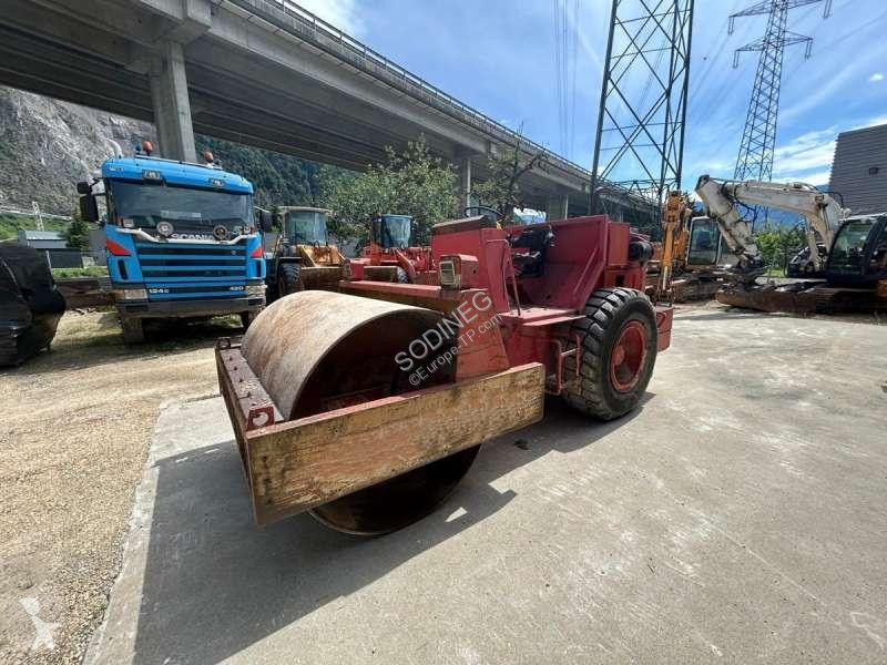 Compactor Bitelli  BORA C 80 MACHINE SUISSE