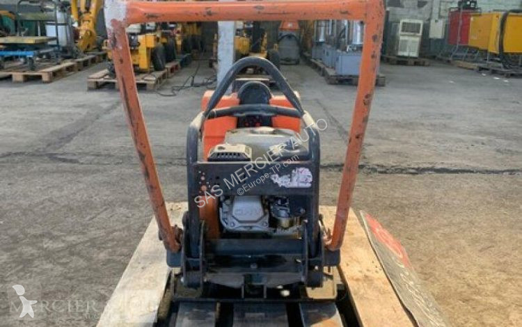 Compactor Altrad plaque vibrante essence