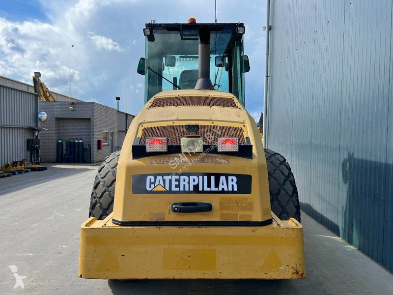 Compactor Caterpillar CS76
