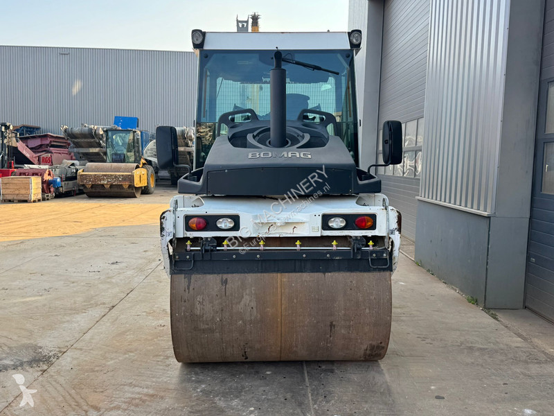مدحلة Bomag BW174 AP4