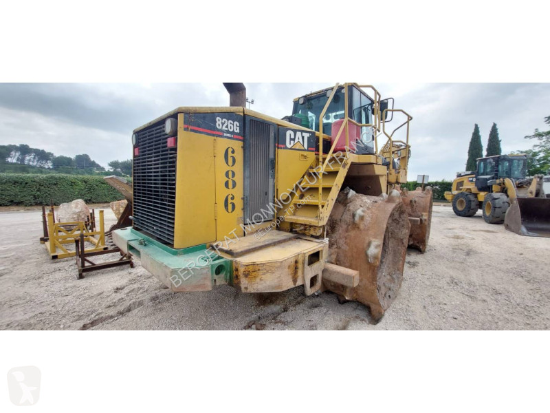مدحلة Caterpillar II