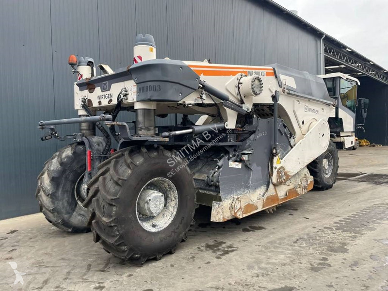 Jordstamper Wirtgen WR200XLi