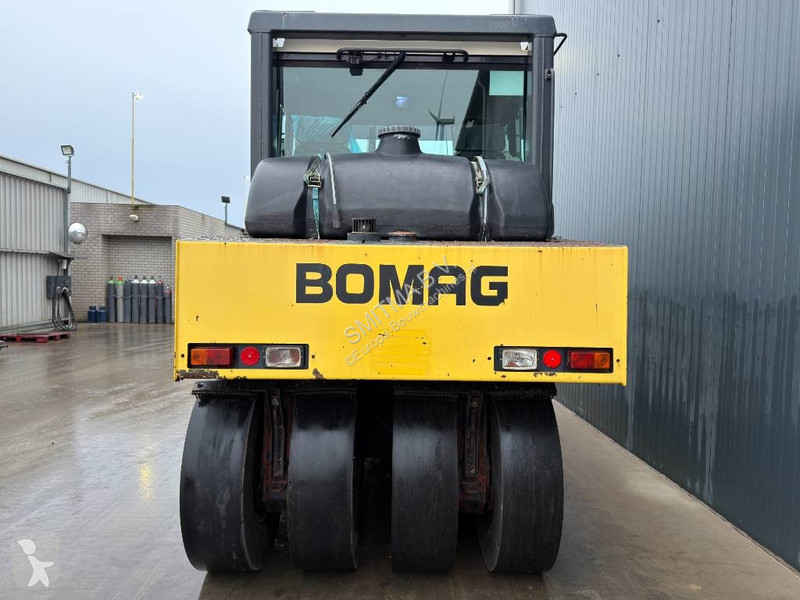 مدحلة Bomag