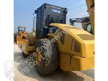 Zhutňovač Caterpillar