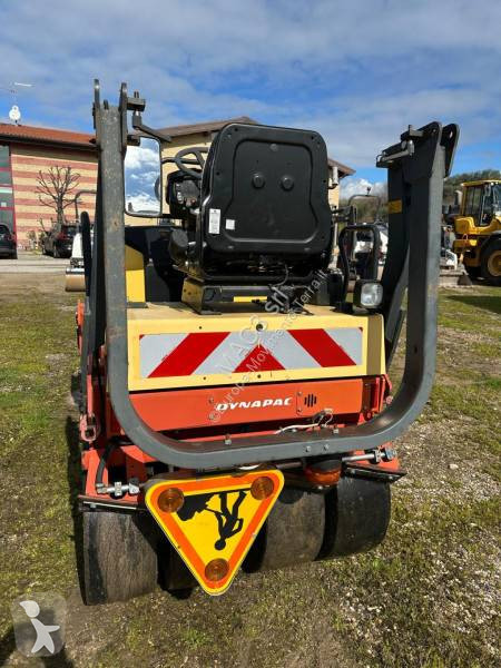 Jordstamper Dynapac CC1200C