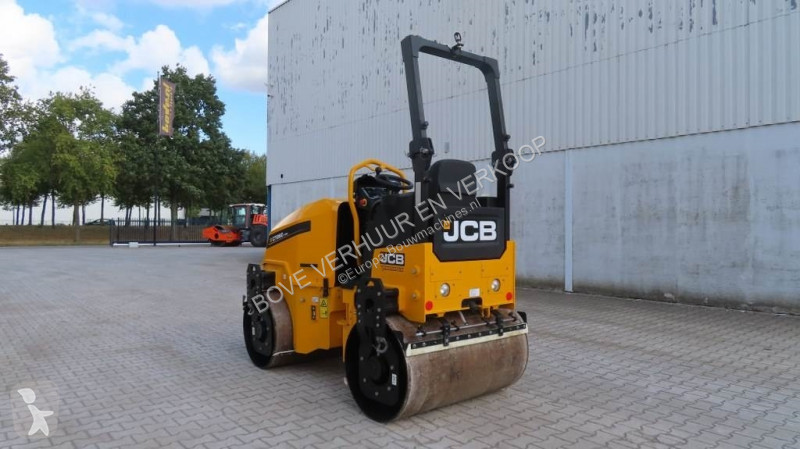 Compactador JCB