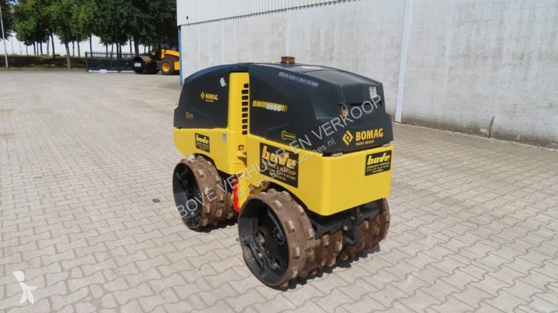 Compactador Bomag