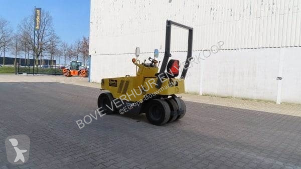 Vibrohenger Sakai TS 160