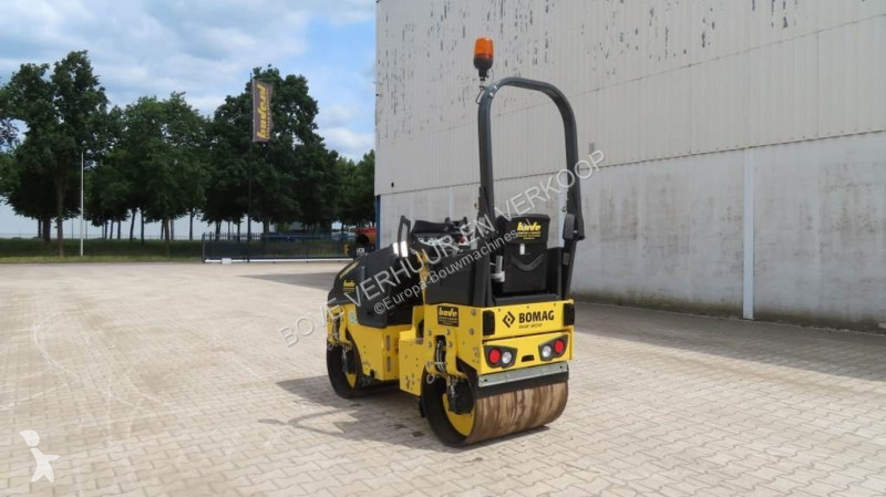Compactador Bomag BW80 AD5