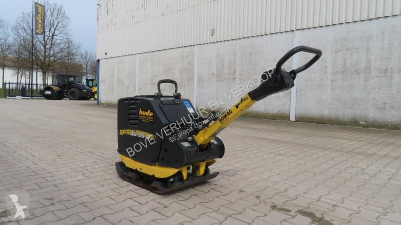 Compactador Bomag BPR45/55D
