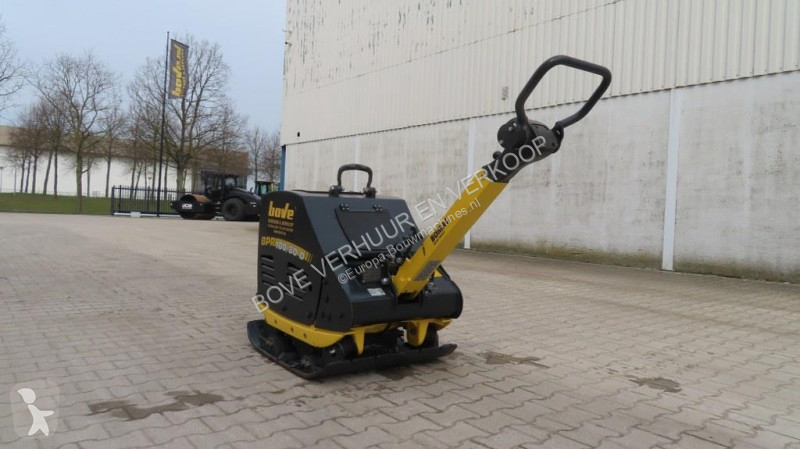 Compactador Bomag BPR100/80D