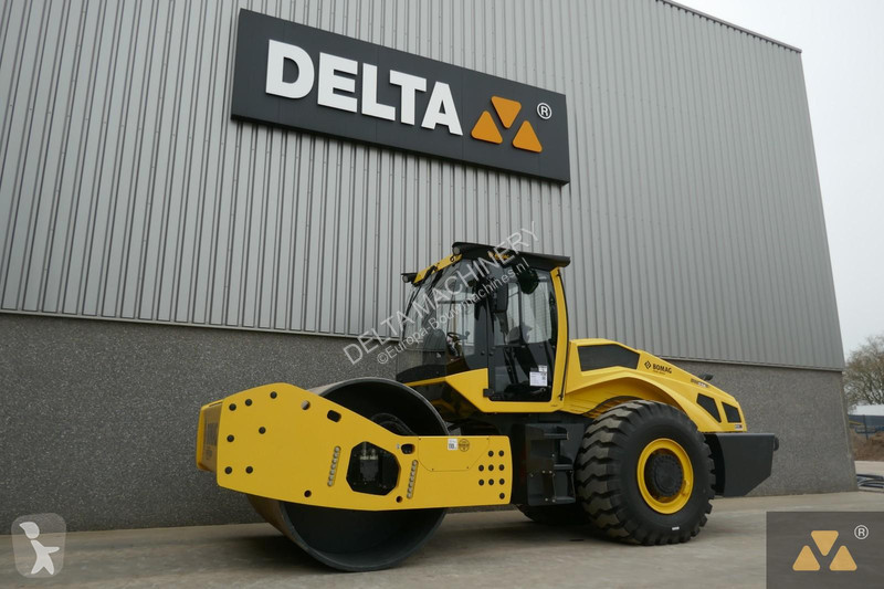 Compactador Bomag BW226-5CL