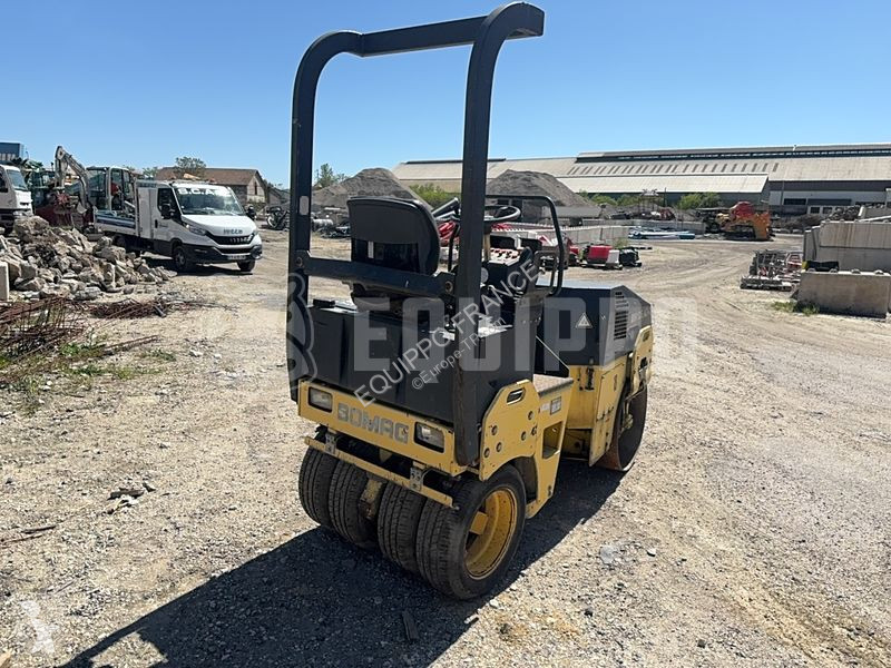 مدحلة Bomag AC3