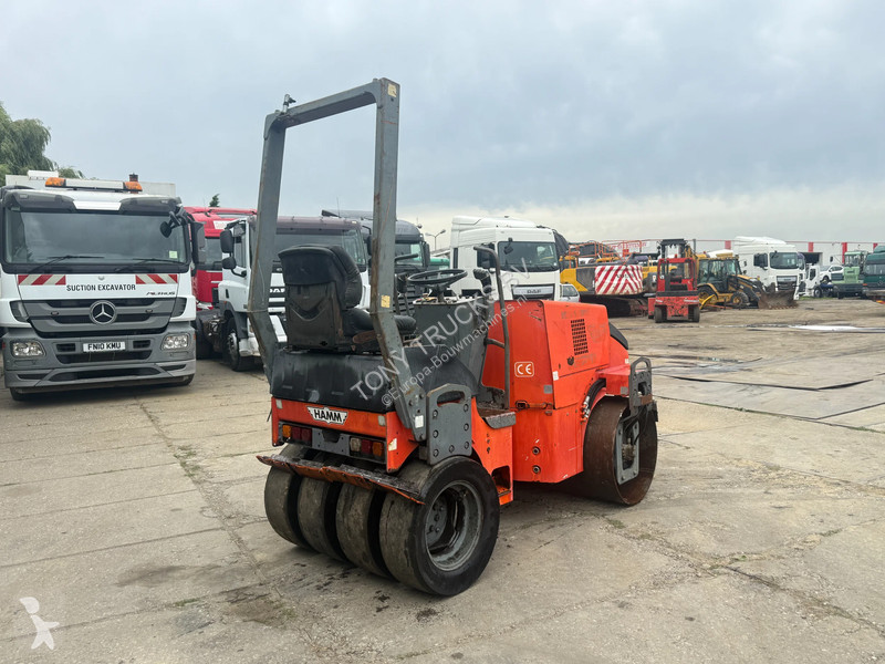 Jordstamper Hamm Tyred Roller with vibration 900mm