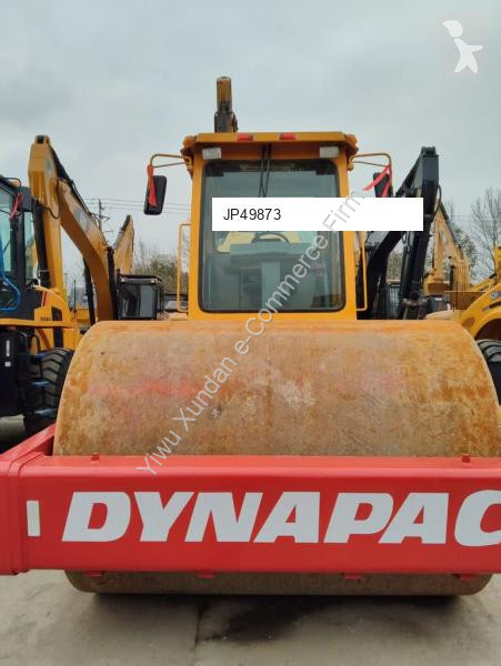 مدحلة Dynapac CA510
