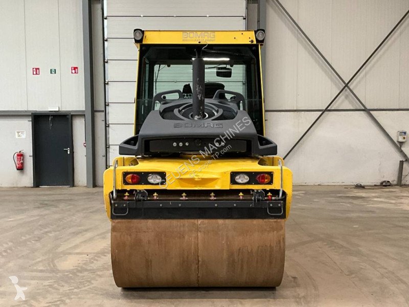 مدحلة Bomag BW 174 A P AM