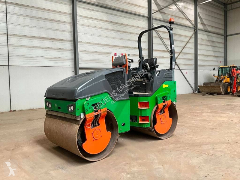 مدحلة Bomag AD5