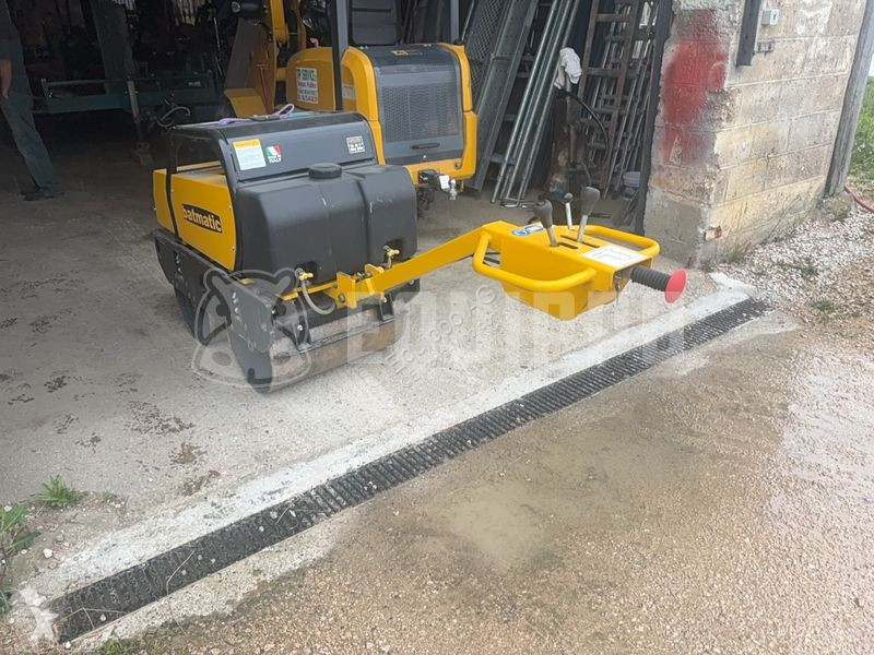 Compactador Batmatic VR70DH