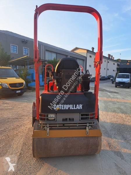 Jordstamper Caterpillar CB24XT