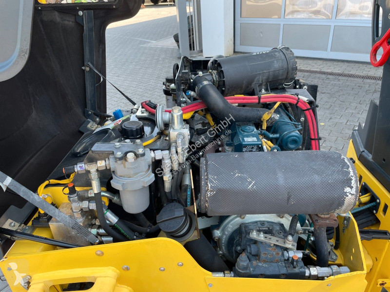 Zhutňovač Bomag AD5 / nur 1.422h /...