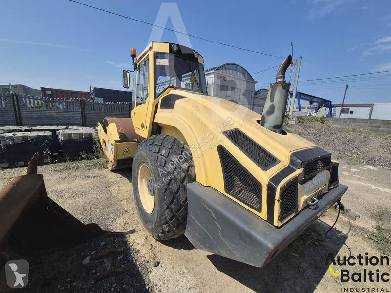 Дорожный каток Bomag H3