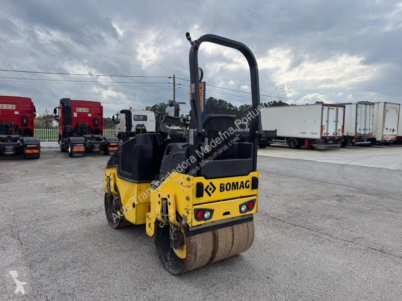 Compacteur Bomag AD-5