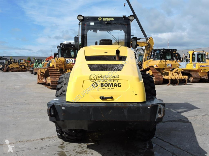 Дорожный каток Bomag BW226