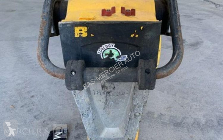 Дорожний коток Bomag pilonneuse essence