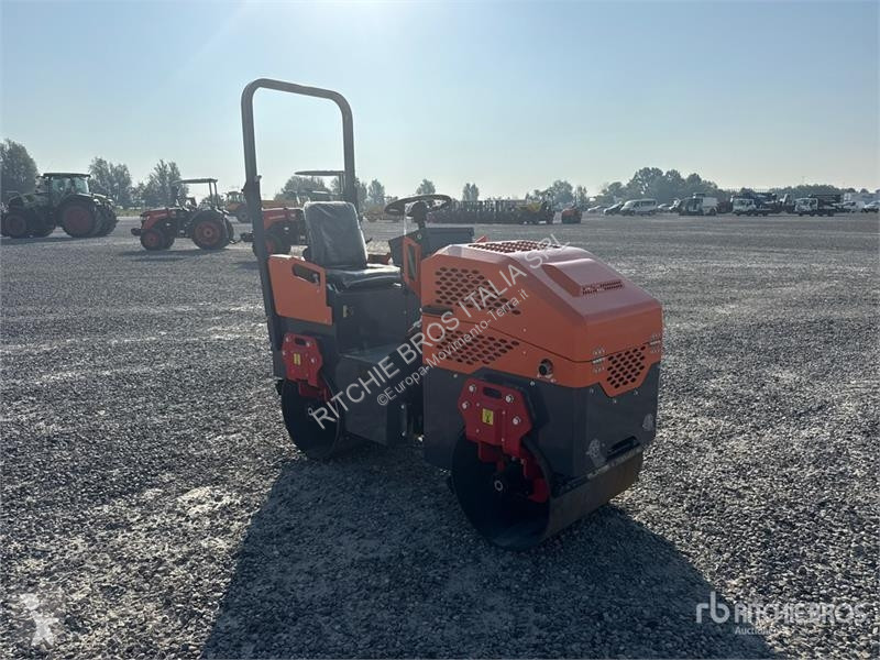 Дорожний коток  TP-JS800 Double Drum Roller