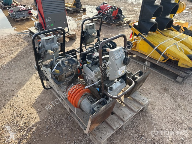 Mikasa  MTX70E compactor