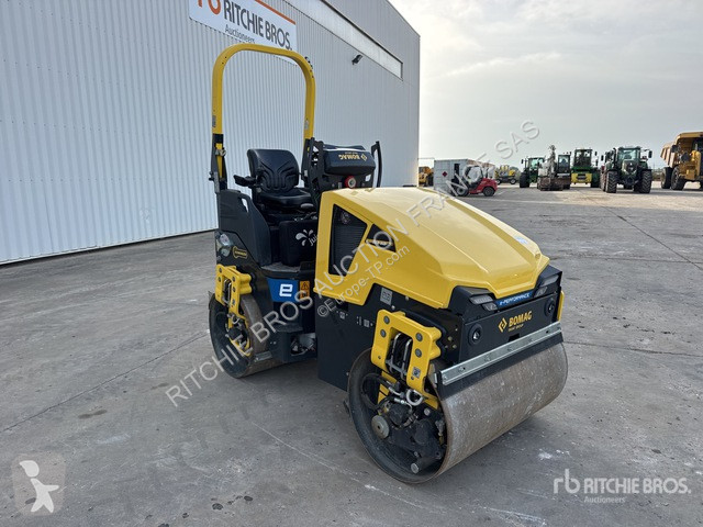مدحلة Bomag BW120ADe5
