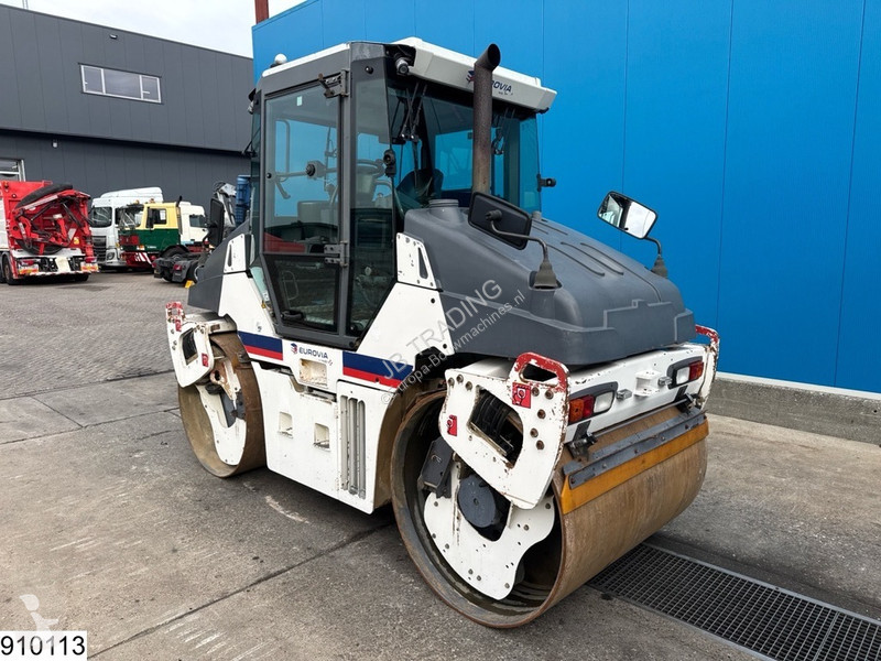 Compactador Hamm DV 70 VO 64 kW, 87 pk, 2010,...