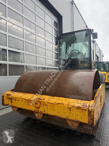 Дорожный каток Caterpillar CS-563E