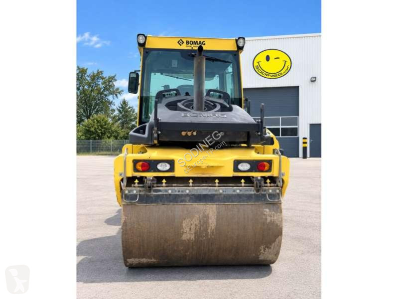 مدحلة Bomag  BW 174 AP