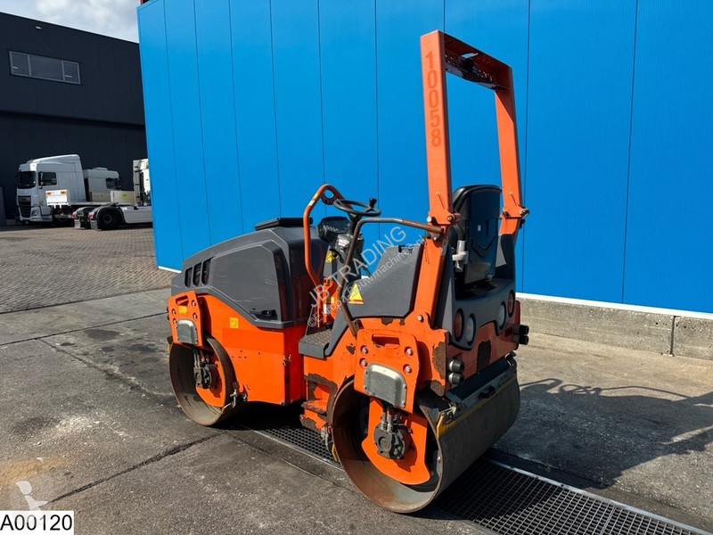 Compactador Hamm 2018, 2475 kg, 22.9 kW Kubota