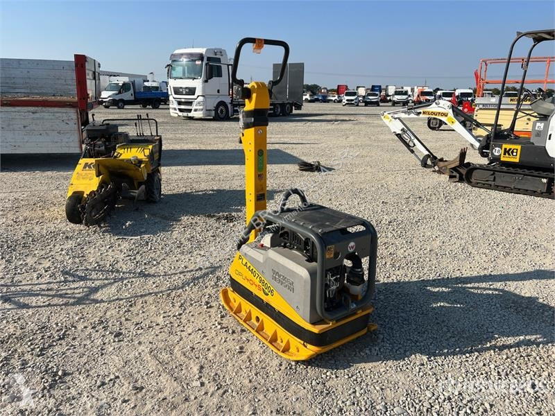 مدحلة Wacker Neuson DPU4045 Vibratory Plate...