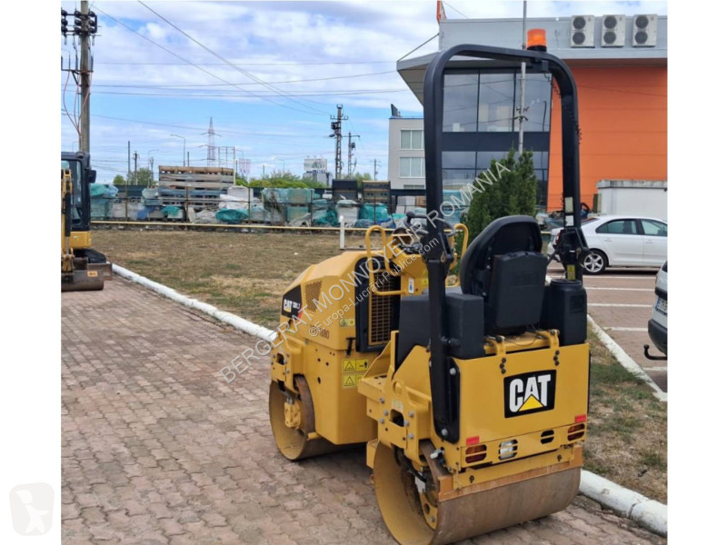 Vält Caterpillar CB1.7