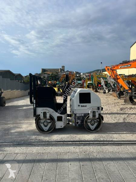 Zhutňovač Bobcat BCA16