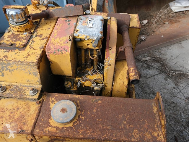Compactador Benford 2-65B