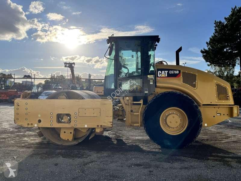 Compacteur Caterpillar