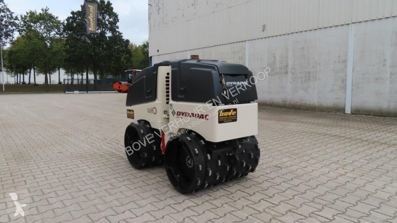 Валяк Dynapac D One